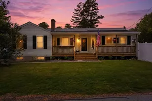 57 Plain St, Upton, MA 01568 - Photo 2