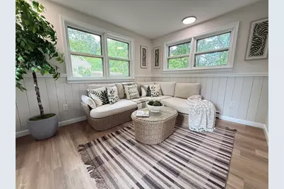 20 Marc Ave, Southbridge, MA 01550 - Photo 10