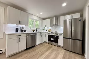 20 Marc Ave, Southbridge, MA 01550 - Photo 6