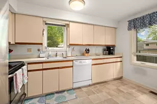 1601 Lewis O Gray Dr, Saugus, MA 01906 - Photo 12