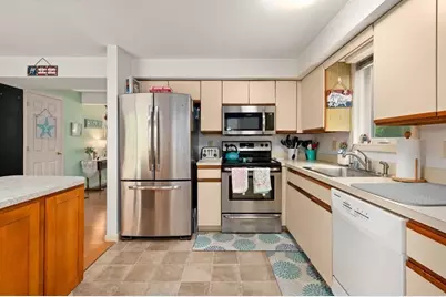 1601 Lewis O Gray Dr #1601, Saugus, MA 01906 - Photo 10