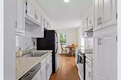 22 Collins St #26, Danvers, MA 01923 - Photo 8