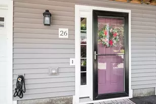 22 Collins St, Danvers, MA 01923 - Photo 4