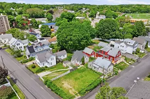 35 School St, Weymouth, MA 02189 - Photo 6