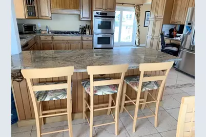 93 Beach Ave Winter Rental #9/15-5/15, Hull, MA 02045 - Photo 12