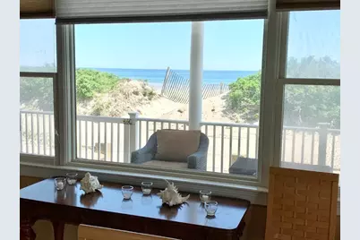 93 Beach Ave Winter Rental #9/15-5/15, Hull, MA 02045 - Photo 6