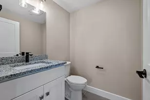 5 Batchelder Ct, Haverhill, MA 01832 - Photo 8