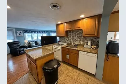 8 Macarthur Lane #8, Marshfield, MA 02050 - Photo 2