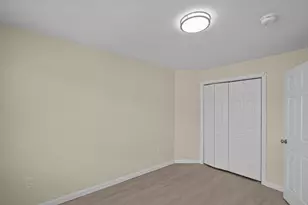 25 Lebanon St, Fall River, MA 02723 - Photo 22