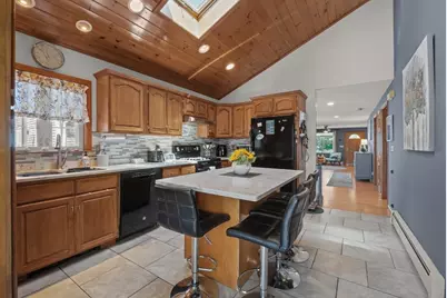 58 Sylvia St, New Bedford, MA 02745 - Photo 6