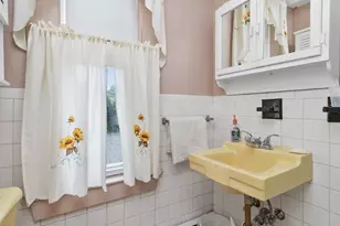 102-104 Harvard St, Waltham, MA 02453 - Photo 16