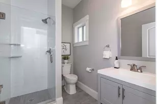 40 Harvard St, Somerville, MA 02143 - Photo 16