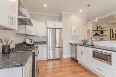 40 Harvard Street #1, Somerville, MA 02143 - Photo 12