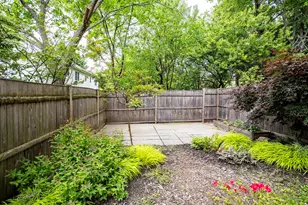 40 Harvard St, Somerville, MA 02143 - Photo 36