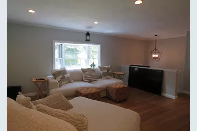 32 Oak St, Pembroke, MA 02359 - Photo 4