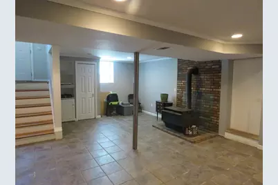 32 Oak St, Pembroke, MA 02359 - Photo 20