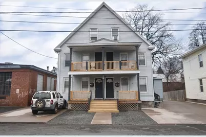 13 Sackett St #2L, Westfield, MA 01085 - Photo 1