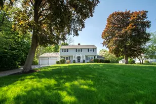 41 First Parish Rd, Scituate, MA 02066 - Photo 2