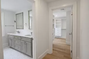 66 Pleasant St, Marblehead, MA 01945 - Photo 12