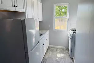 32 Newman Rd, Malden, MA 02148 - Photo 8