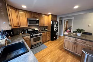 34 Grandview Ave, Watertown, MA 02472 - Photo 2