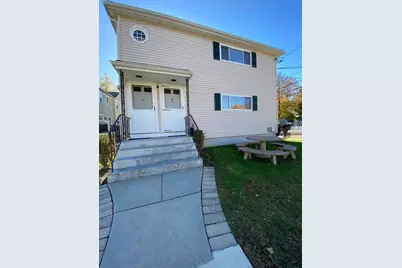 34 Grandview Ave #34, Watertown, MA 02472 - Photo 2