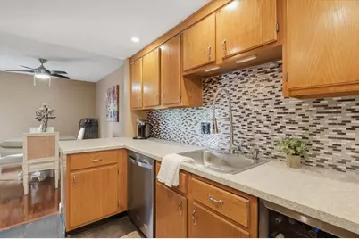 1100 Salem St #79, Lynnfield, MA 01940 - Photo 8