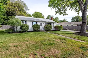 22 Middlesex Rd, Sharon, MA 02067 - Photo 2