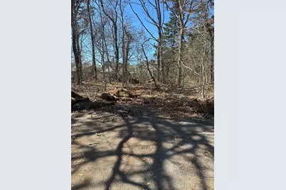 83 Telegraph Rd, Dennis, MA 02639 - Photo 2