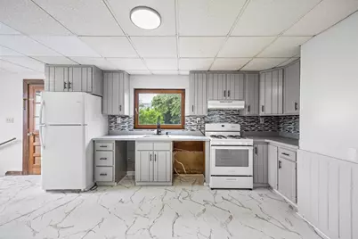 19-R Randall St, Taunton, MA 02780 - Photo 14