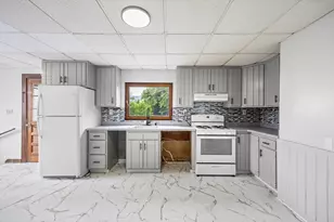 19-R Randall St, Taunton, MA 02780 - Photo 14