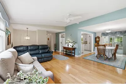 17 Briggs Ave, Bourne, MA 02532 - Photo 4