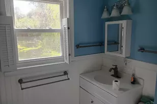 4 Wood Ave, Grafton, MA 01519 - Photo 10