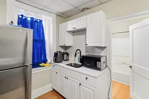 100 Appleton St, Lowell, MA 01852 - Photo 28