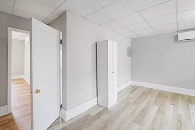 100 Appleton St, Lowell, MA 01852 - Photo 22