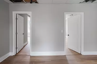 100 Appleton St, Lowell, MA 01852 - Photo 6