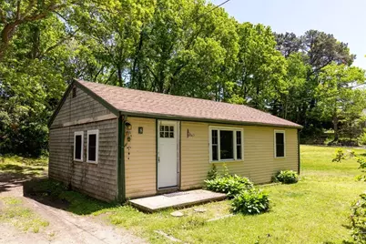 8 Pond View Cir, Plymouth, MA 02360 - Photo 6