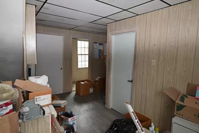 590 Dutton St, Lowell, MA 01854 - Photo 24
