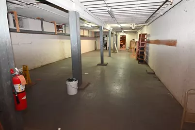 590 Dutton St, Lowell, MA 01854 - Photo 18