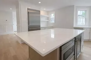 66 Pleasant St, Marblehead, MA 01945 - Photo 8