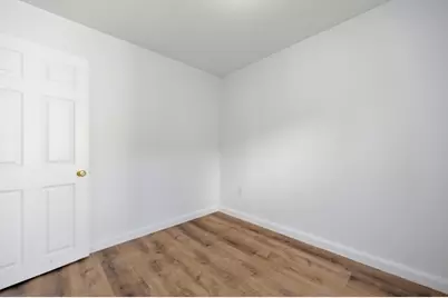 8 Cherry St, Lowell, MA 01852 - Photo 8