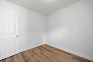 8 Cherry St, Lowell, MA 01852 - Photo 8