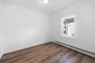 8 Cherry St, Lowell, MA 01852 - Photo 6