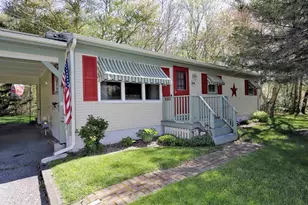 54 Holly Ln, Westport, MA 02790 - Photo 2