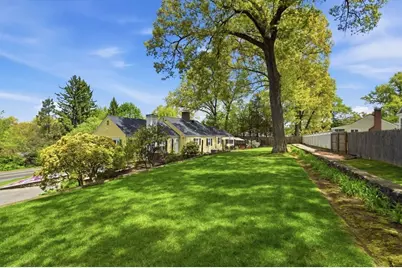 620 Roosevelt Ave, Springfield, MA 01118 - Photo 34