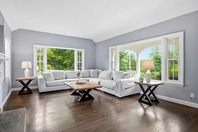 620 Roosevelt Ave, Springfield, MA 01118 - Photo 10