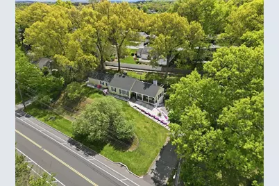 620 Roosevelt Ave, Springfield, MA 01118 - Photo 4