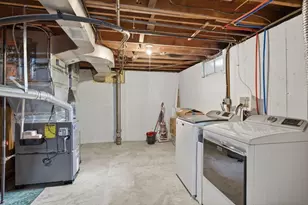 620 Roosevelt Ave, Springfield, MA 01118 - Photo 28