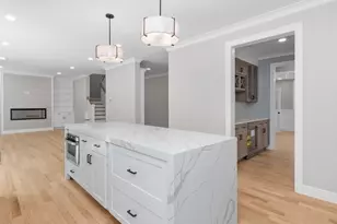 113 Warwick Ave, Waltham, MA 02452 - Photo 6