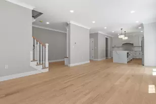 113 Warwick Ave, Waltham, MA 02452 - Photo 8